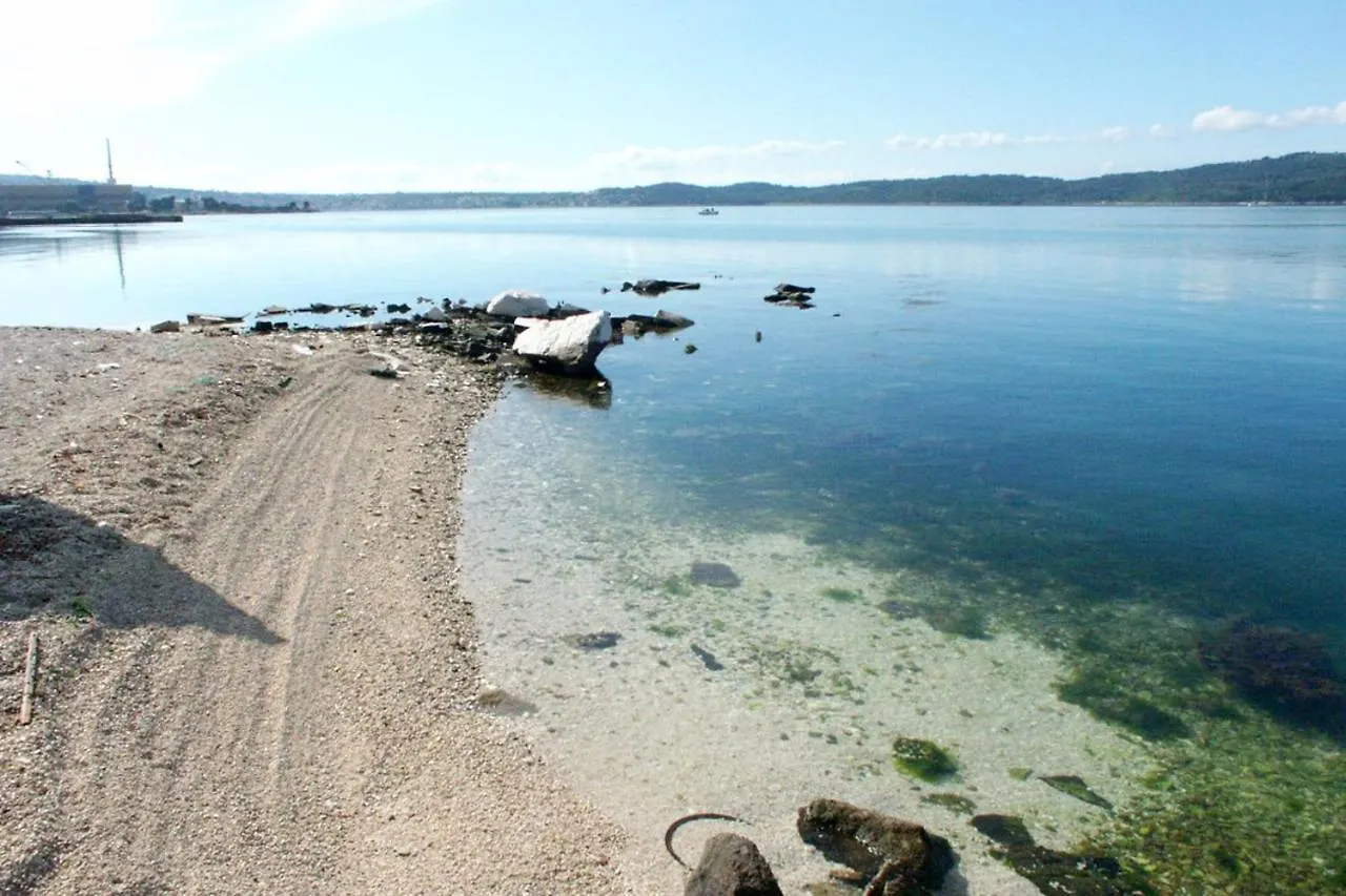 Apartments By The Sea Seget Donji, Trogir - 2041